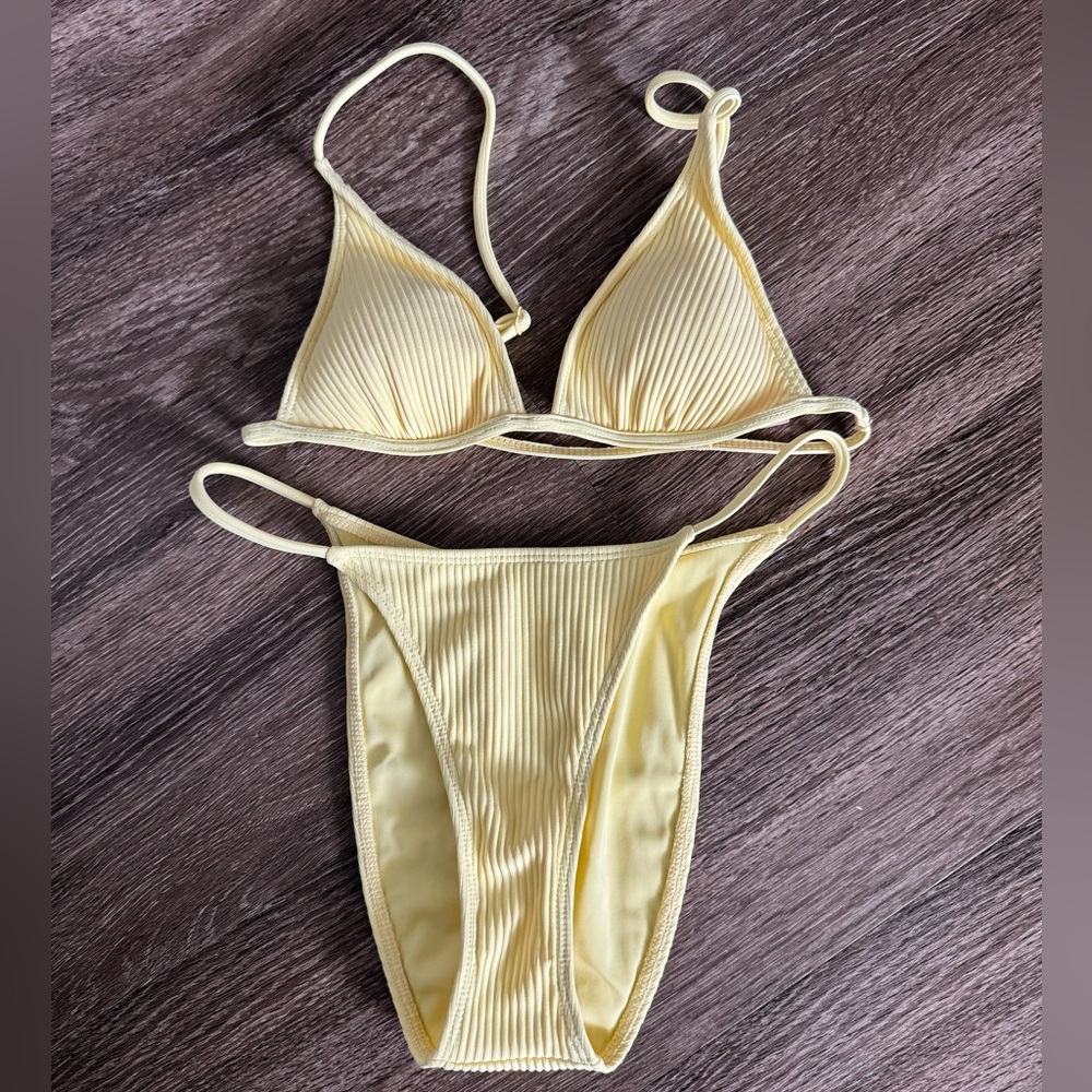 PacSun Yellow Ribbed Bikini Set